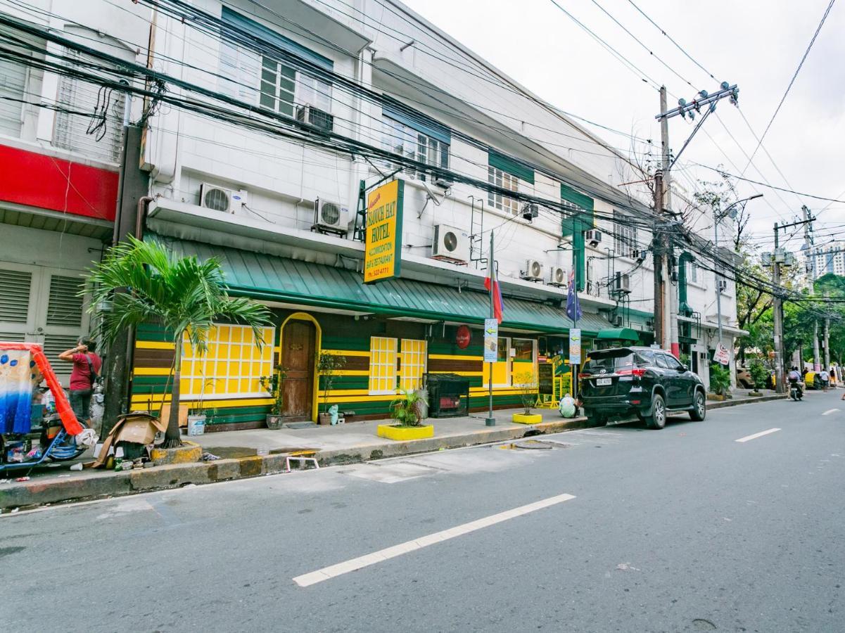 Oyo 722 スラウチ ハット イン マニラ市 エクステリア 写真
